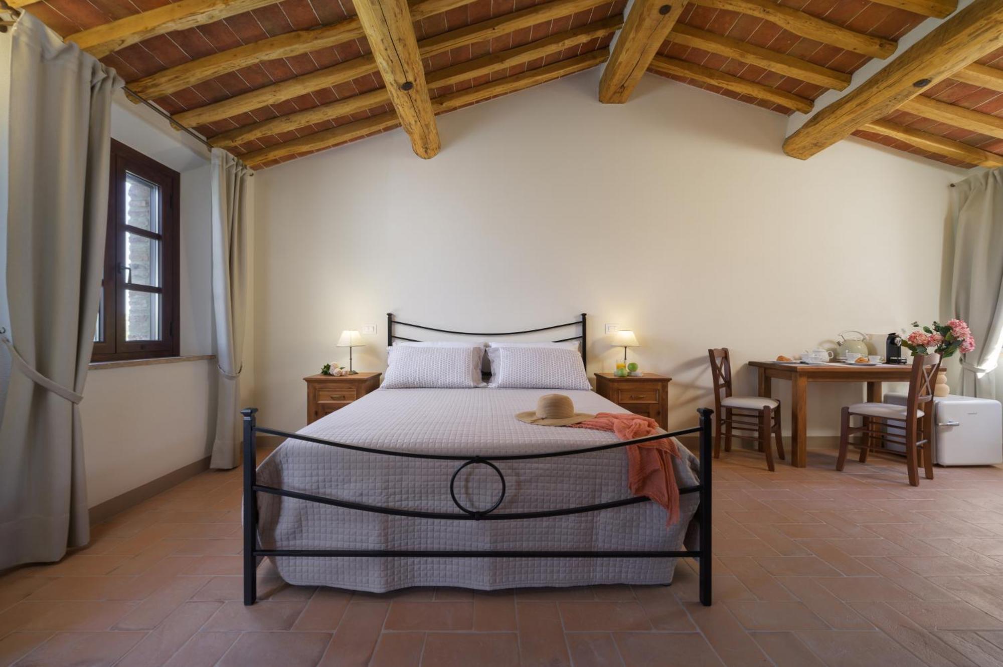 Agriturismo La Casellina Monticchiello Exterior foto